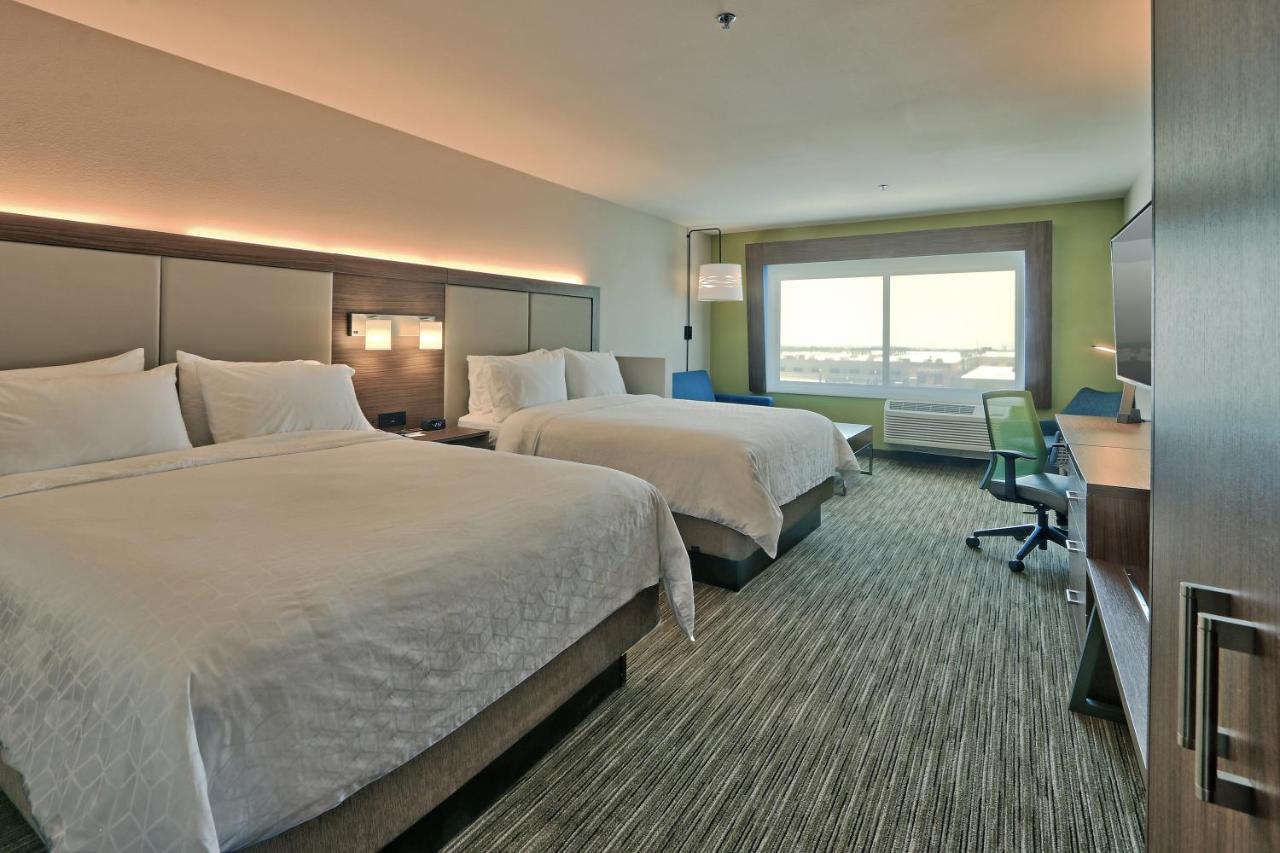 Holiday Inn Express & Suites - Albuquerque East, An Ihg Hotel מראה חיצוני תמונה